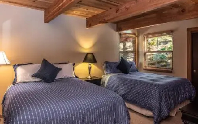 photo 4 of Basque Haus - 3 Br Home