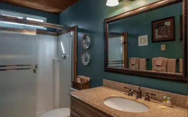 photo 5 of Basque Haus - 3 Br Home