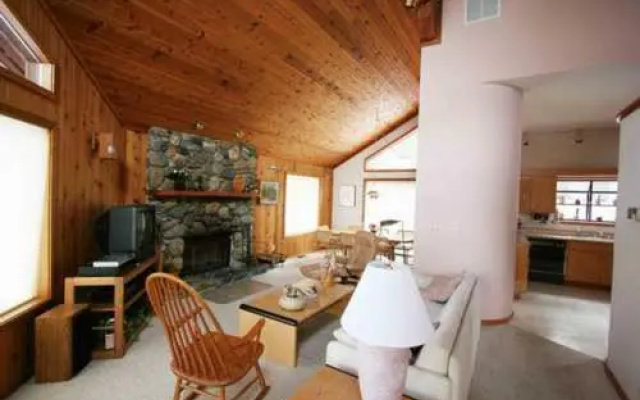 photo 4 of Basque Northstar House by RedAwning