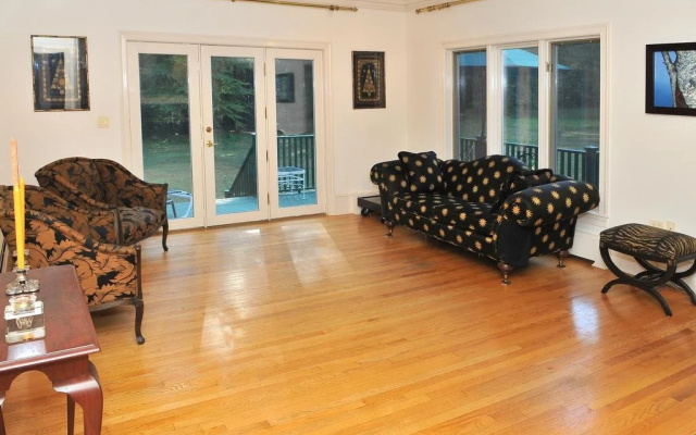 photo 5 of Bass Manor Bed and Breakfast & Art Museum