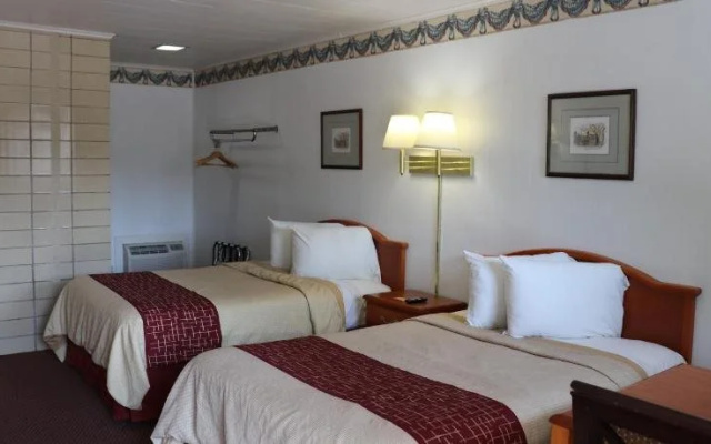 photo 4 of Bassett Motel