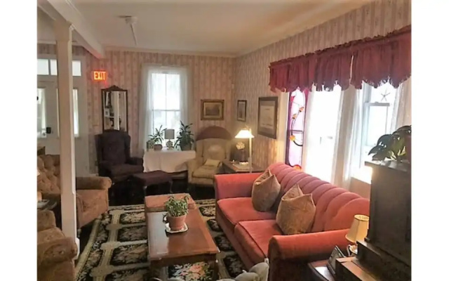 photo 2 of Bath Avenue House