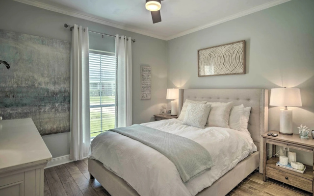 photo 5 of Baton Rouge Game Day House w/ Chic Yard Space