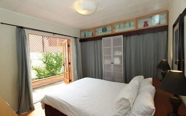 photo 4 of Baxter 5 - Apartments