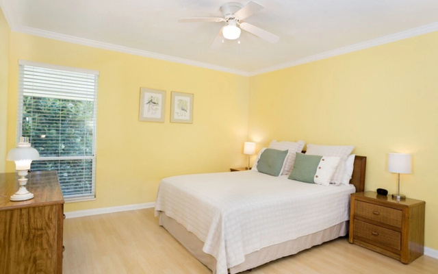 photo 2 of Bay Breeze Cottage-Captiva Shores 3A