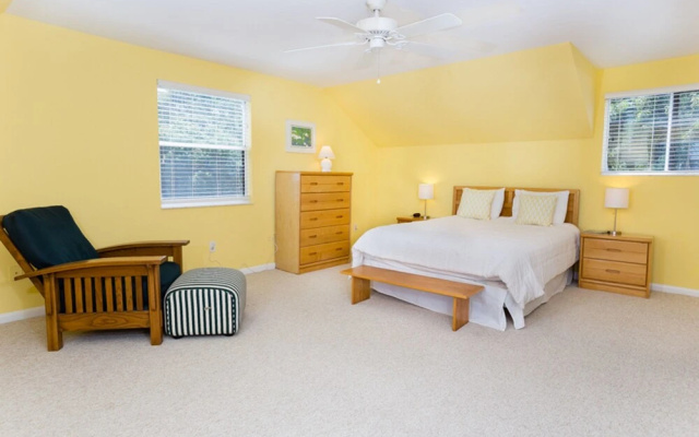 photo 4 of Bay Breeze Cottage-Captiva Shores 3A