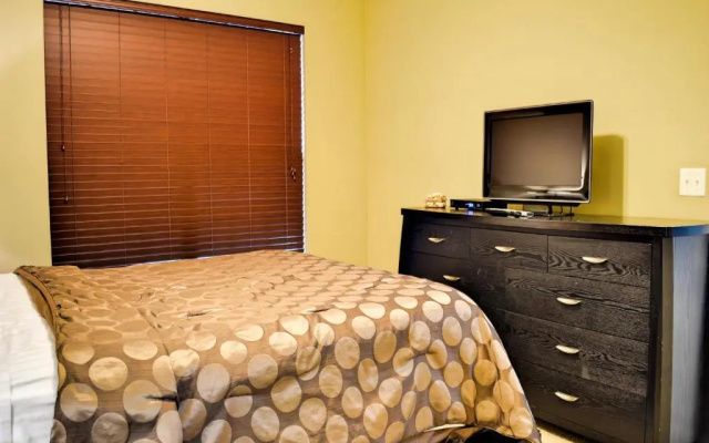 photo 2 of Bay Harbor 201