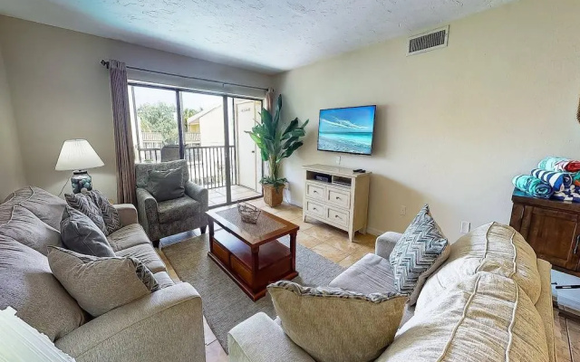 photo 4 of Bay Oaks, 3rd Floor