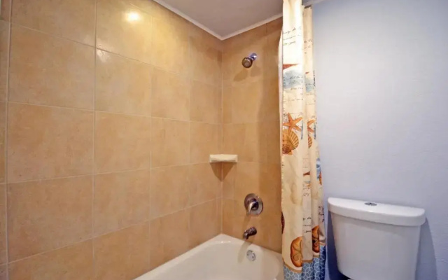 photo 4 of Bay Oaks 6157 #E01