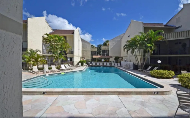 photo 5 of Bay Oaks 6157 #E01