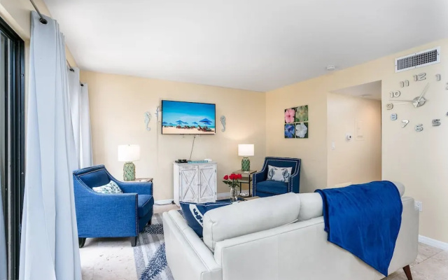 photo 2 of Bay Oaks A Ground Floor