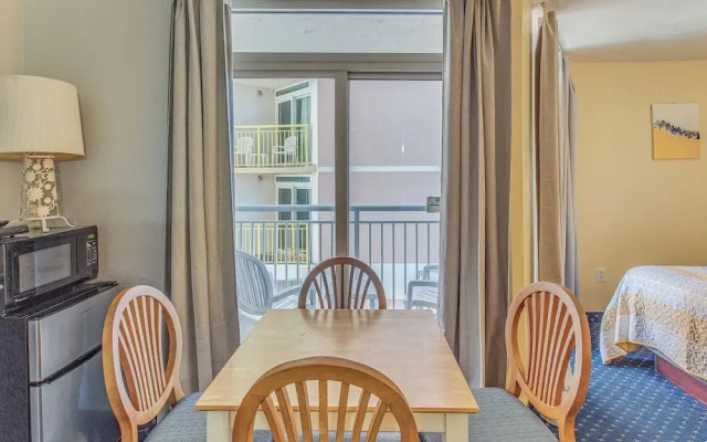 photo 4 of Steps to Beach: Bay Watch Resort Studio