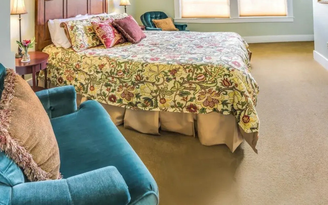 photo 5 of Bayberry Inn