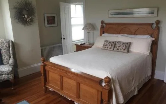 photo 5 of Bayberry Inn Bed & Breakfast