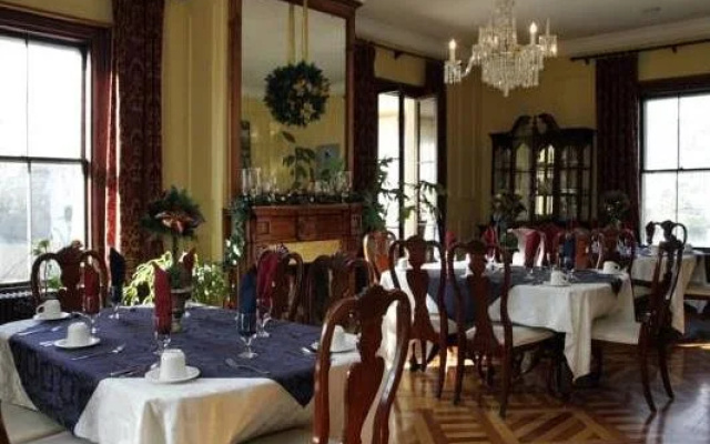 photo 4 of Bayberry Inn of Newport