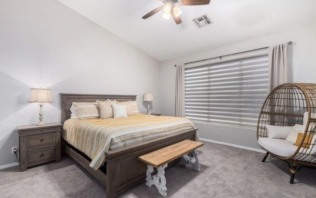 photo 2 of Baylor Gilbert 4 Bedroom Home by RedAwning