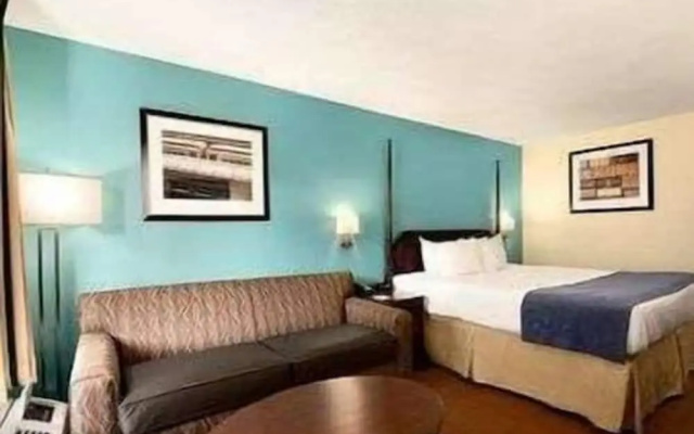 photo 3 of Baymont by Wyndham Florence