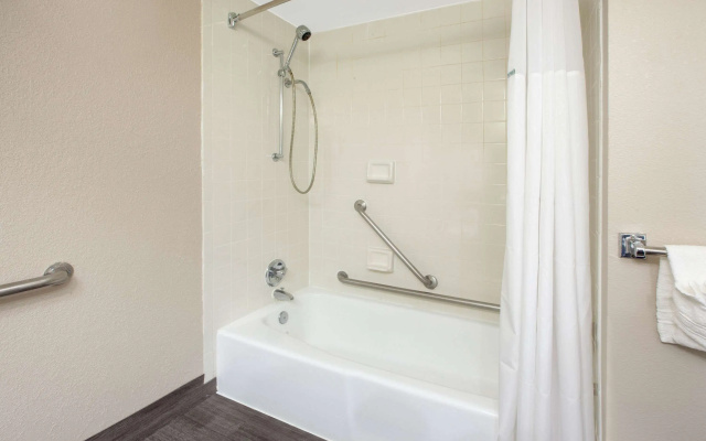 photo 5 of Baymont by Wyndham Grand Rapids Near Downtown