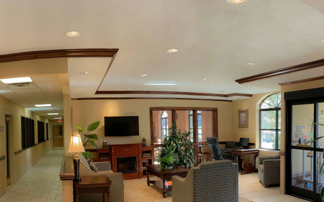 photo 2 of Baymont by Wyndham Asheville/Biltmore Village