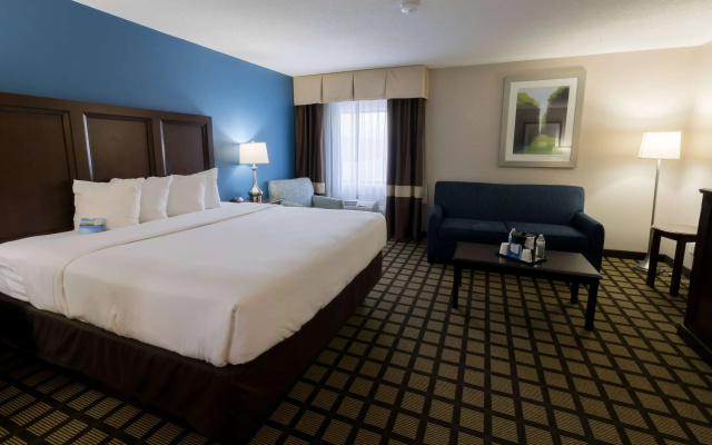 photo 5 of Baymont by Wyndham Detroit Airport/Romulus