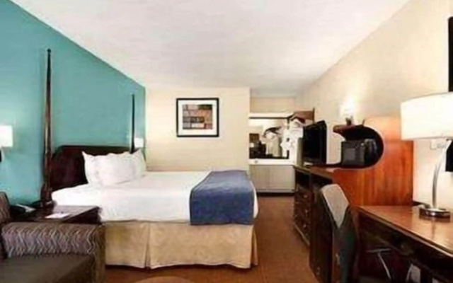 photo 5 of Baymont by Wyndham Florence