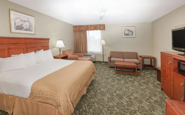 photo 5 of Baymont by Wyndham Grand Rapids N/Walker