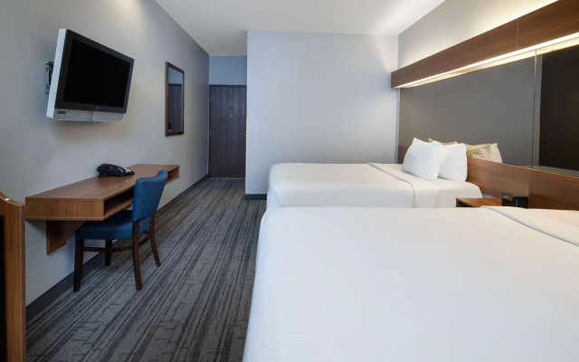 photo 4 of Baymont by Wyndham Las Vegas South Strip