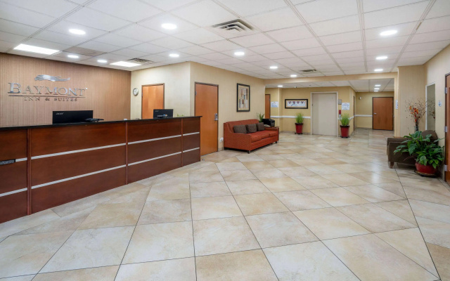 photo 2 of Baymont by Wyndham Savannah I-95