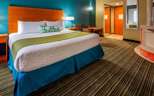 photo 5 of Best Western Warren Hotel