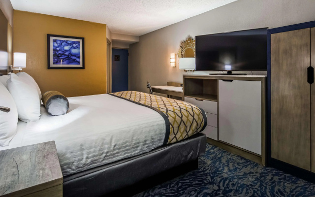 photo 5 of Best Western Plus Bloomington East Hotel