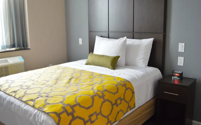 photo 5 of Baymont Inn and Suites by Wyndham Long Island City