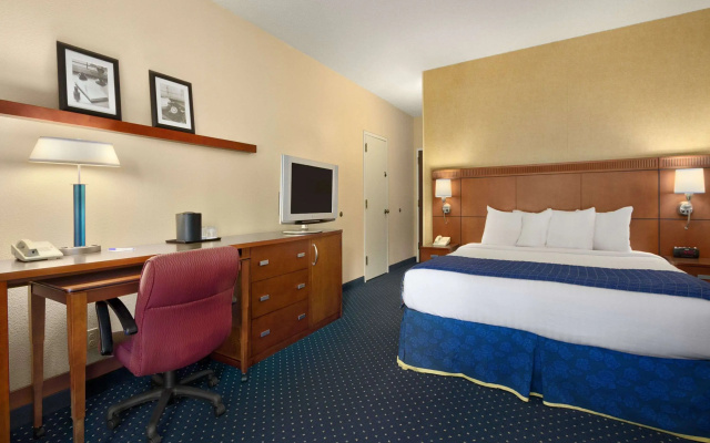 photo 3 of Baymont by Wyndham Columbia Northwest