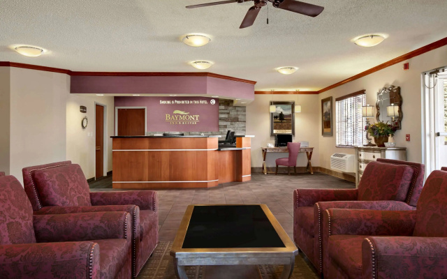 photo 2 of Baymont by Wyndham Golden/Red Rocks
