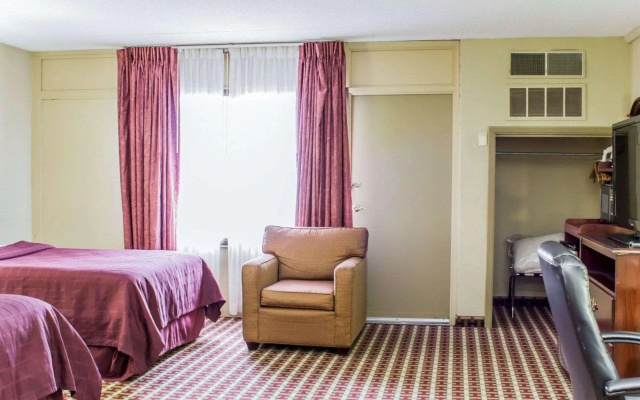 photo 2 of Baymont Inn and Suites Fayetteville/Ft. Bragg