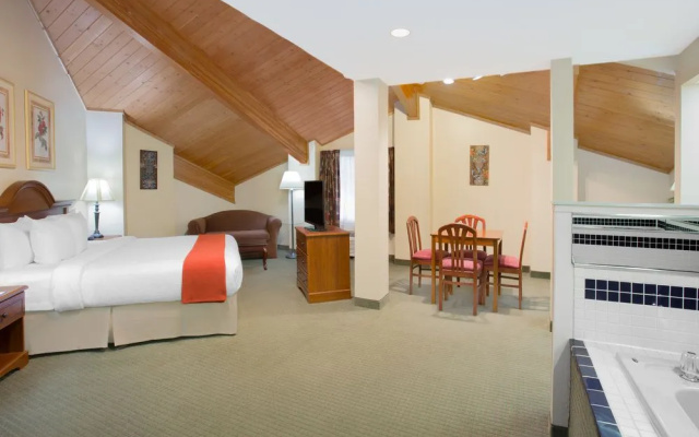 photo 5 of Baymont Inn & Suites Freeport