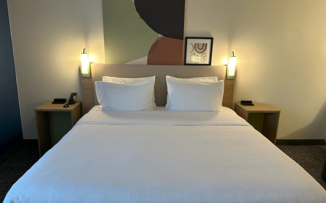 photo 4 of Baymont Inn And Suites Grand Rapids