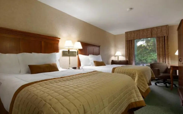 photo 5 of Baymont Inn And Suites Greenville