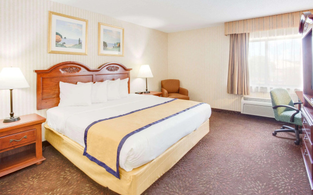 photo 5 of Kalamazoo Hotel