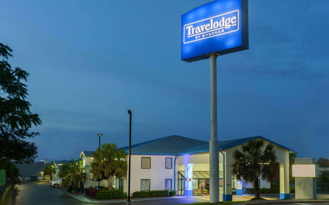 photo 5 of Travelodge by Wyndham Montgomery East