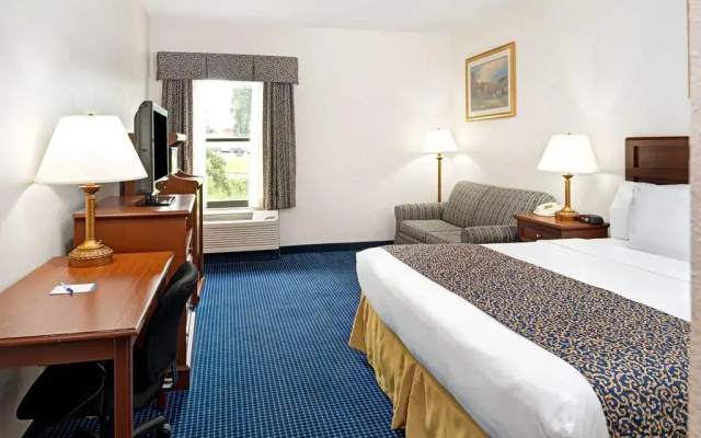 photo 5 of Baymont Inn & Suites Omaha