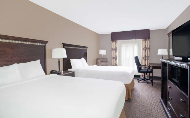 photo 4 of Baymont Inn & Suites by Wyndham San Marcos Outlet Malls