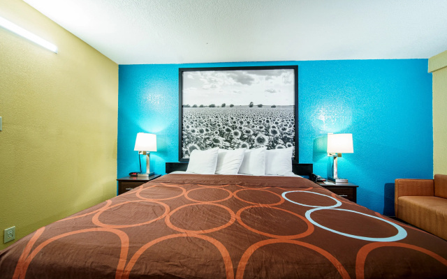 photo 4 of Baymont By Wyndham Sarasota