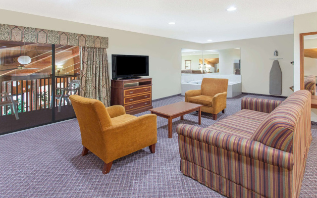 photo 3 of Baymont by Wyndham Smyrna