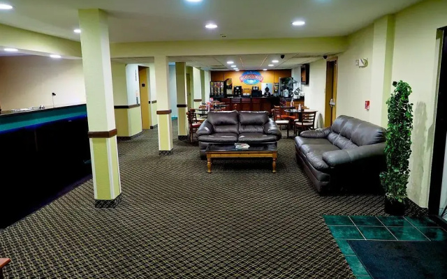 photo 2 of Baymont Inn & Suites Somerset