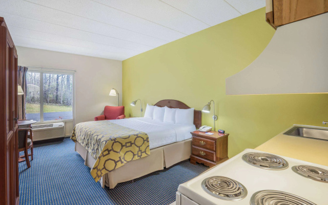 photo 4 of Baymont by Wyndham Warrenton