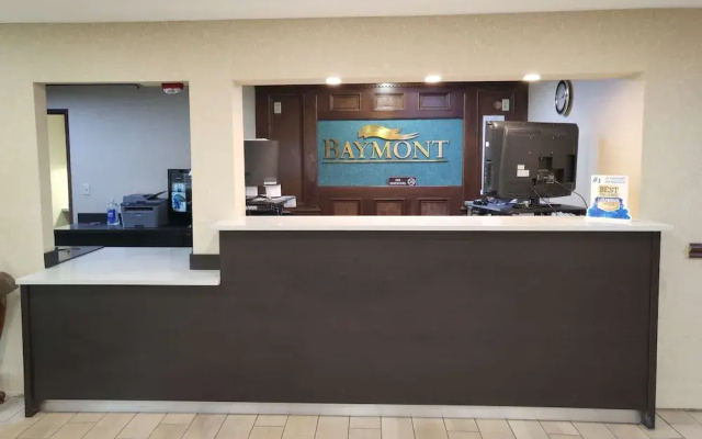 photo 2 of Baymont Inn & Suites Bridgeport/frankenmuth