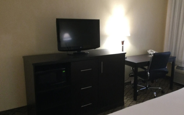 photo 4 of Baymont Inn & Suites Bridgeport/frankenmuth