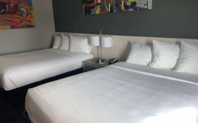 photo 3 of Baymont Inn & Suites by Wyndham Madison