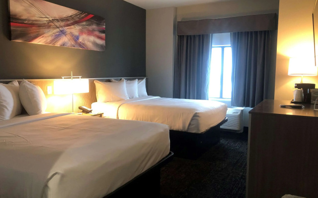 photo 4 of Baymont Inn & Suites by Wyndham Madison
