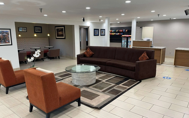 photo 2 of SureStay Plus Hotel by Best Western Durham Medical Center